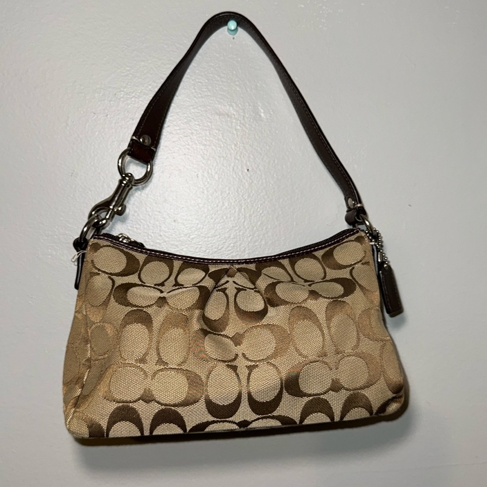 Vintage coach shoulder bag